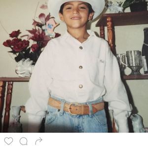 Meet your Posher, Perla